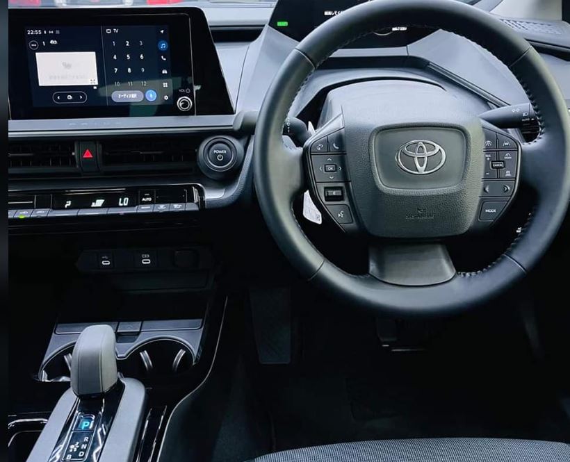 toyota prius interior